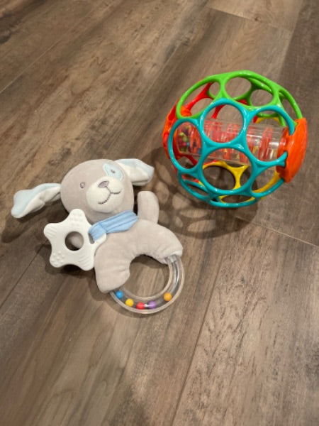 Stuffie rattle and ball rattle