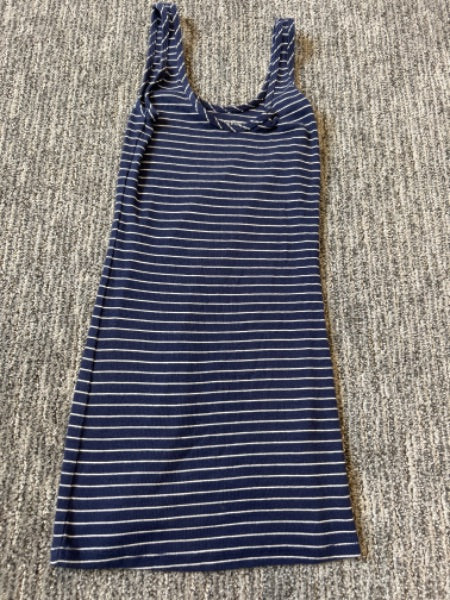 A pea in the pod navy striped Maternity top