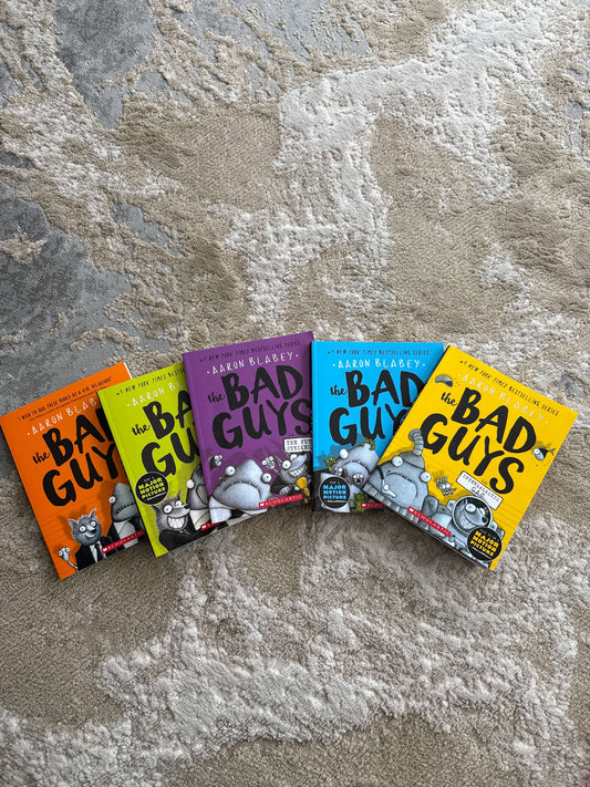 ScholasticThe Bad Guys book 1 to 5 by Aaron Blabey
