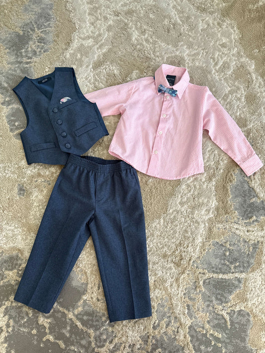Nautica size 2T pink& blue 4 pieces suit, Kids 2T
