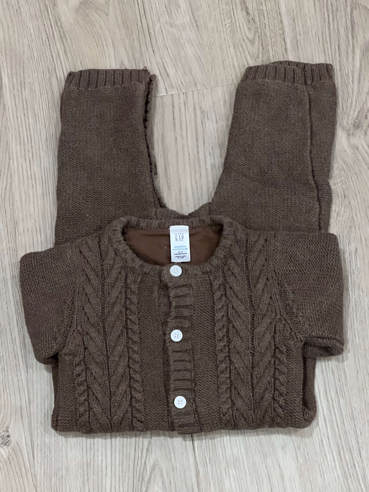 babyGAP, Brown Knit Romper, size 6-12 mos, For Boys or Girls, Gender Neutral, VGUC, Kids 9 Month (6-9M)