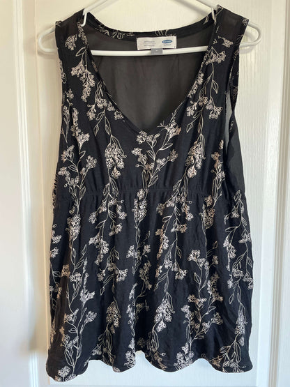 Maternity dressy tank top , Maternity M (8-10)