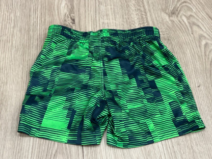 Under Armour short set (Grey/Green), size 18mos, EUC, Kids 18 Month (12-18M)