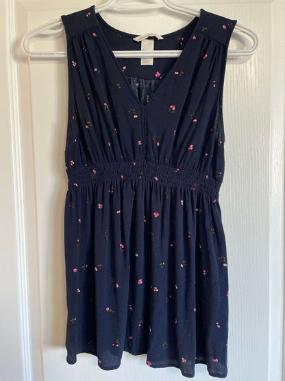 Maternity dressy tank top, Maternity M (8-10)