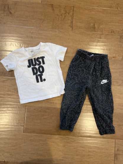 24 month Nike Outfit, Kids 24 Month (18-24M)