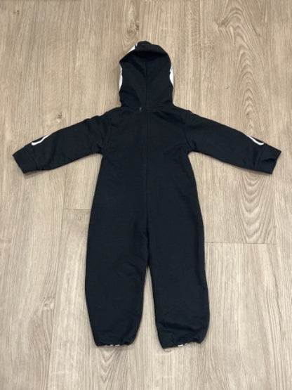 Skeleton Onesie, Catpapa brand, size 80, VGUC, Kids 18 Month (12-18M)