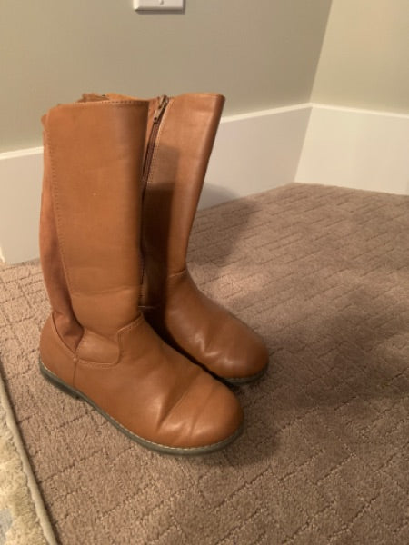 Old Navy size1 tan dressy boots