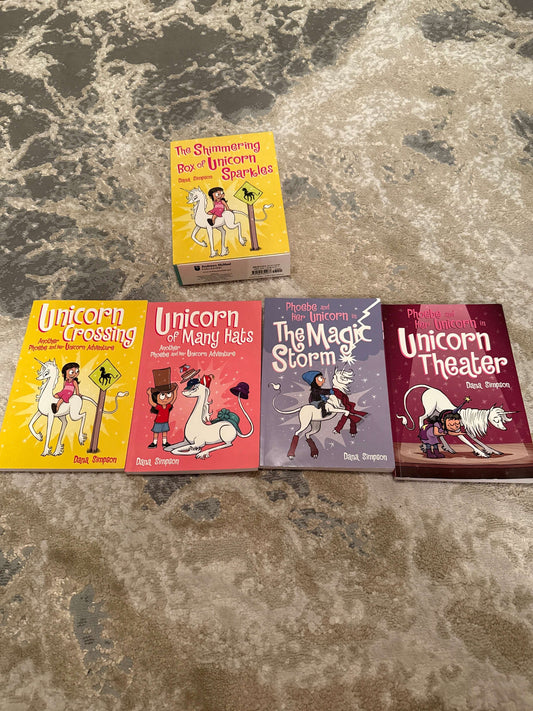 The shimmering box of unicorn sparkles ( 4books) by Dana Simpson