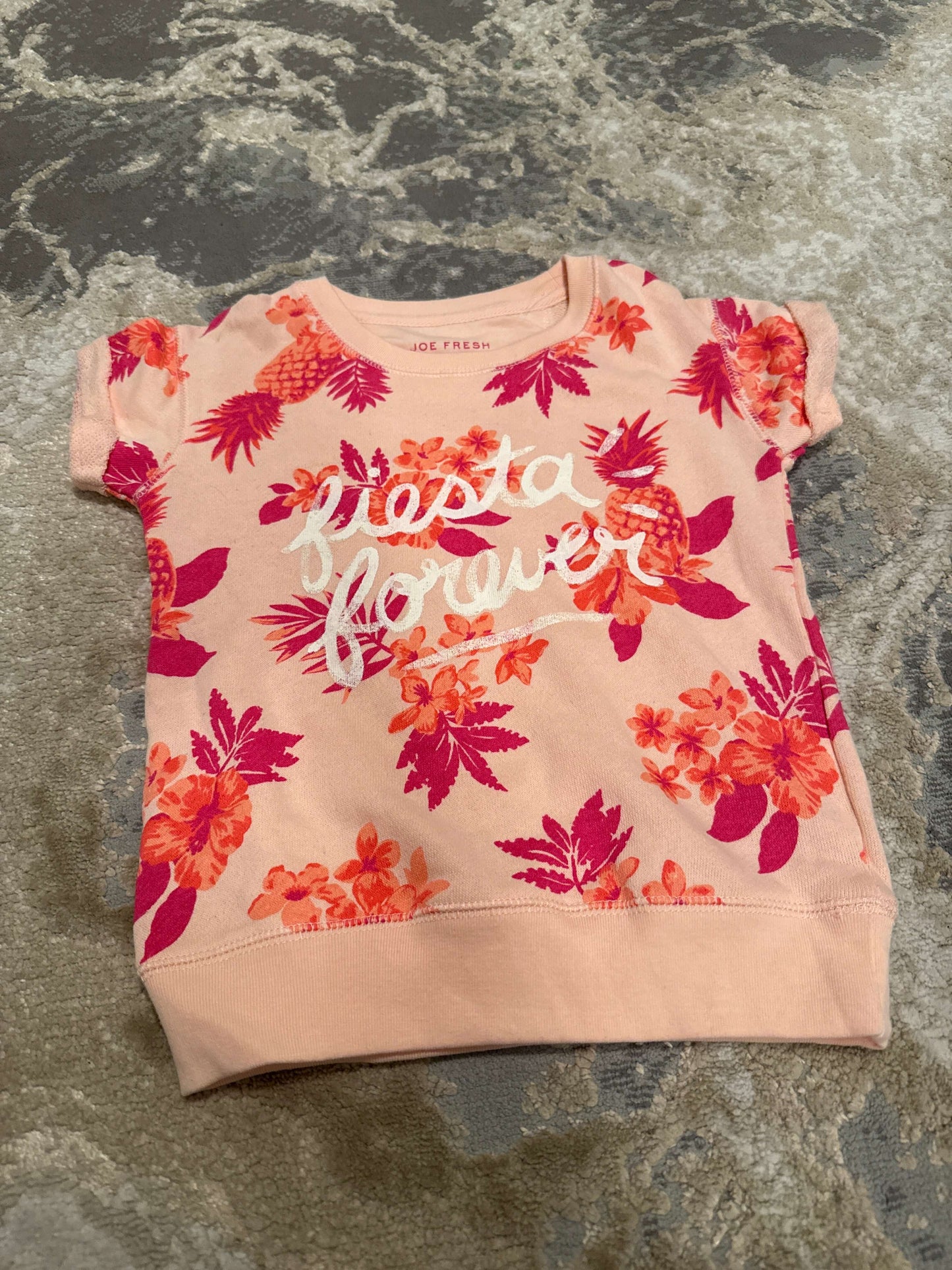 Joe fresh size 6-7 short sleeve top, Kids 6/6X