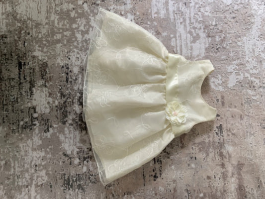 Young land size 18m cream dress, Kids 18 Month (12-18M)