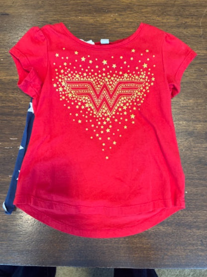 *Gap Wonder Woman 4T shirt and cape, Kids 4/4T