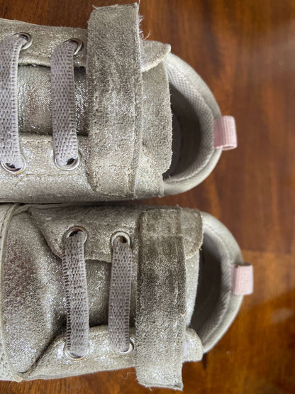 See Kai Run Stevie II Silver Shimmer toddler shoes size 3.5, Shoes 3.5 (Baby: 0-12 mth)