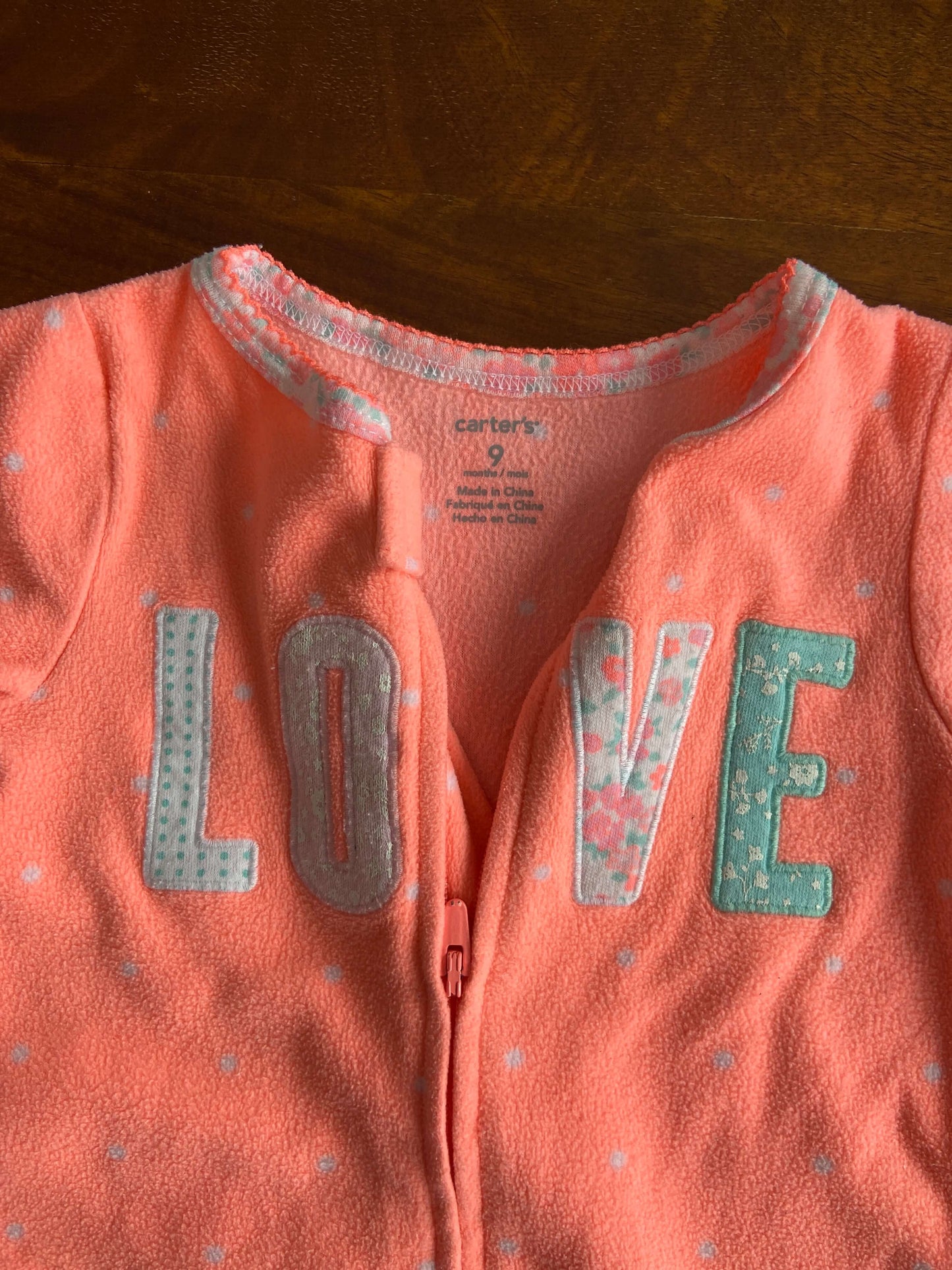 Three Carter’s Fleece Sleepers 9 months, Kids 9 Month (6-9M)