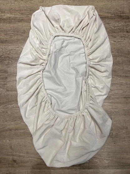 Velvet soft white crib aheet