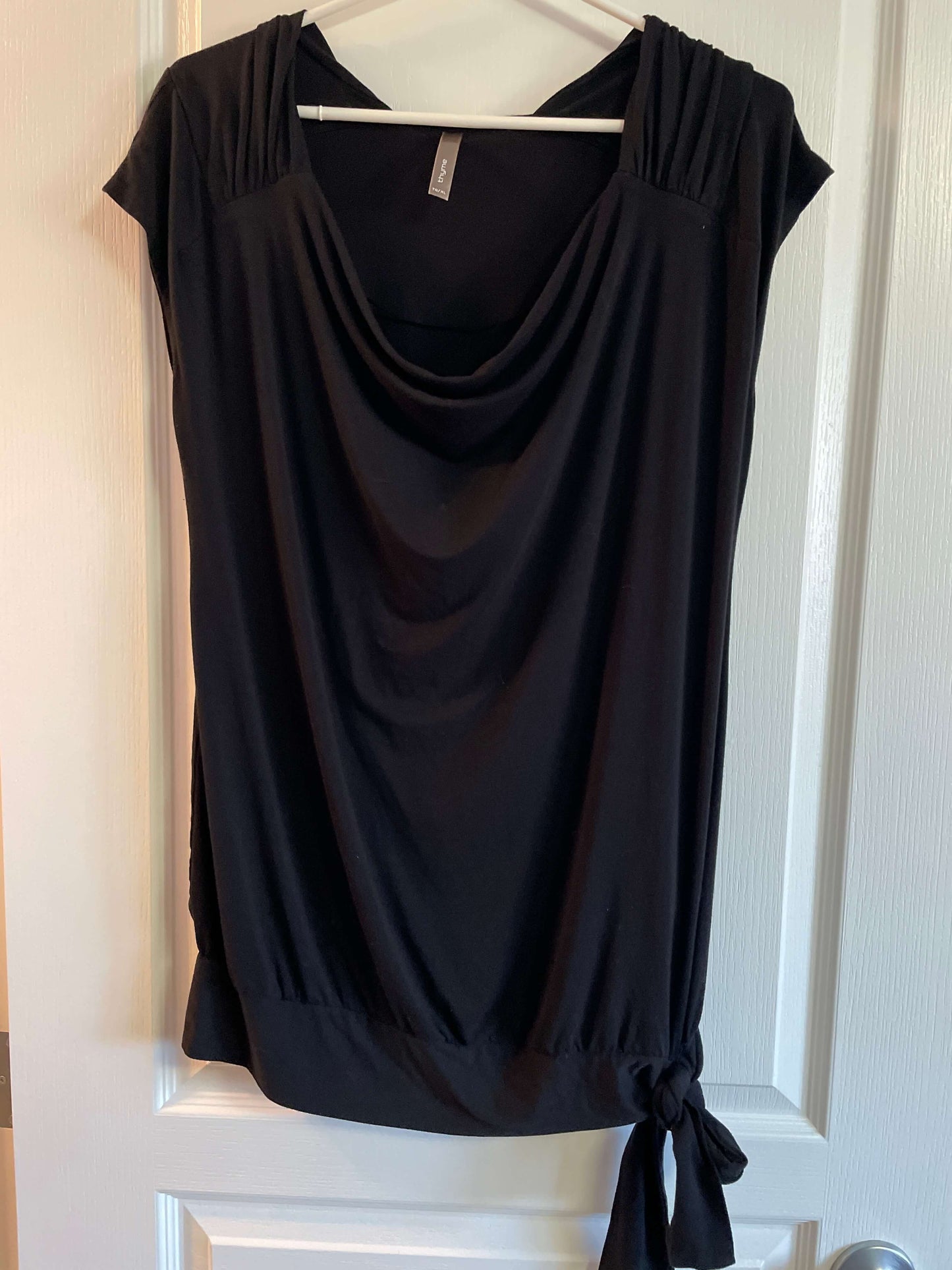 Maternity/nursing top, Maternity XL (16-18)