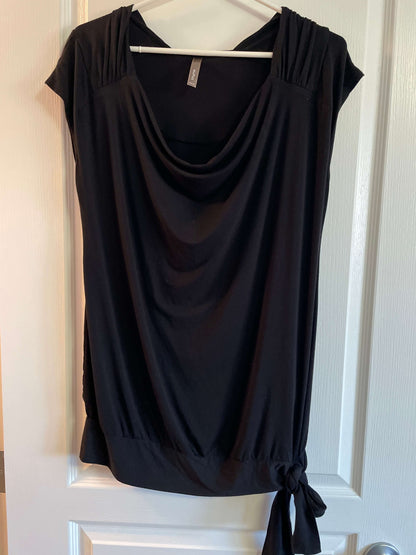 Maternity/nursing top, Maternity XL (16-18)