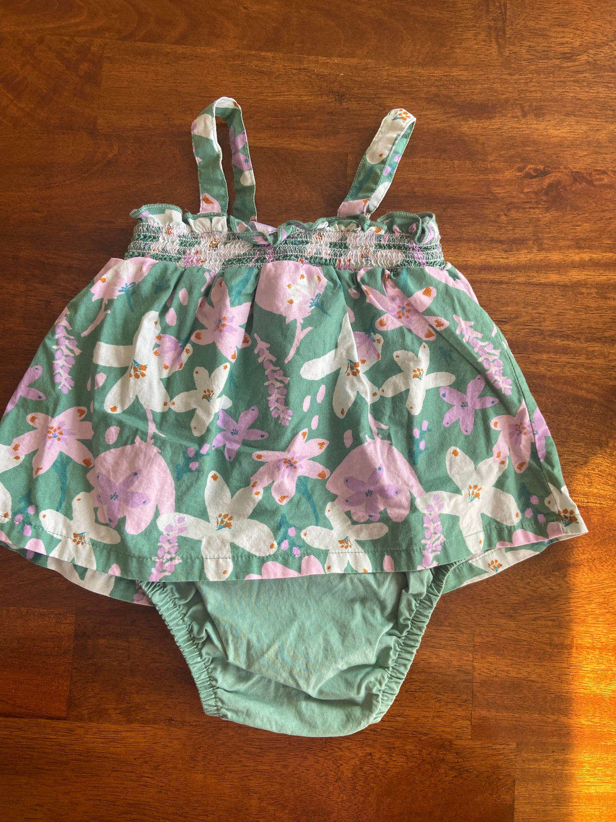 Carter’s top/dress 12 months , Kids 12 Month (9-12M)