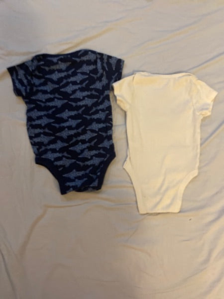 Set of 2 Old Navy Tshirt Onesies, Kids 18 Month (12-18M)