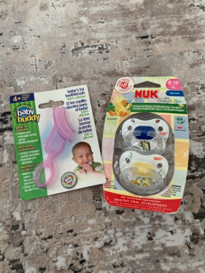 Baby buddy baby’s 1st toothbrush + Nuk little Suzy’s zoom 6-18m pacifier