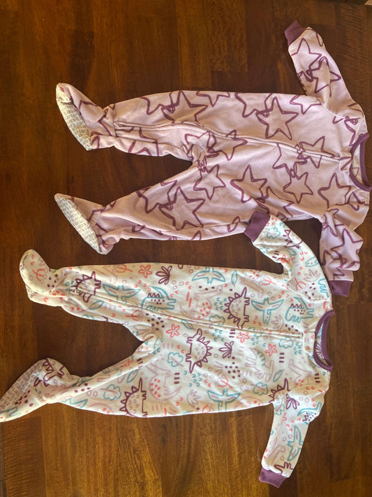 2 Carter’s Fleece Sleepers 12 months , Kids 12 Month (9-12M)