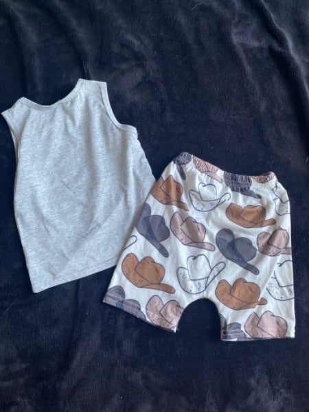 Mommy’s little cowboy outfit 18-24 month, Kids 24 Month (18-24M)