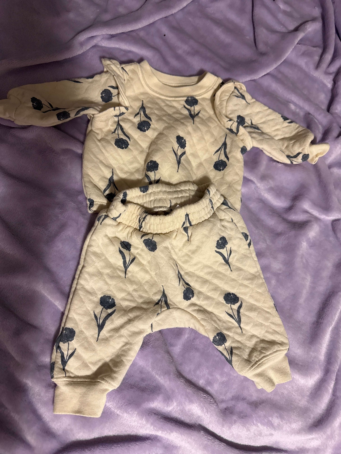 Matching warm outfit 0-3 mos, Kids 3 Month (0-3M)