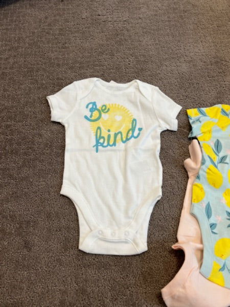 Girls - Brand New Old navy bundle of 6-12mo onesies , Kids 12 Month (9-12M)