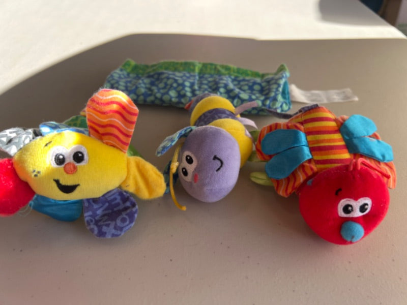 Butterfly rattler chimes toy