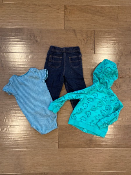 24 month Carters Outfit, Kids 24 Month (18-24M)