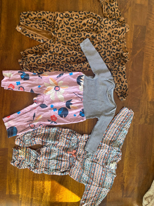 Three one-piece Rompers 12 months, Kids 12 Month (9-12M)
