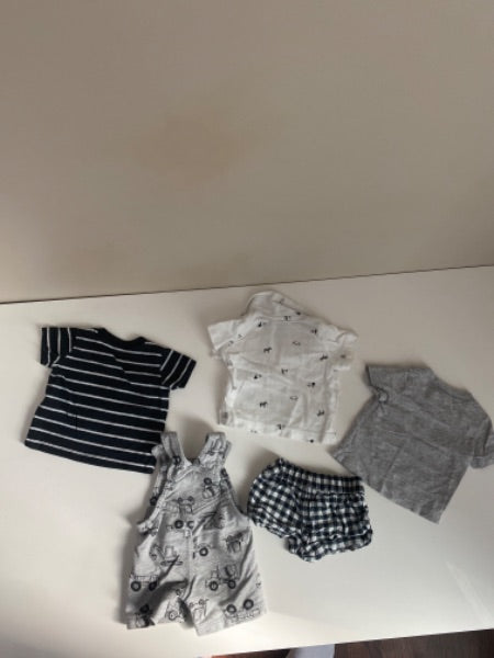 Newborn summer outfit bundle carters brand, Kids Newborn