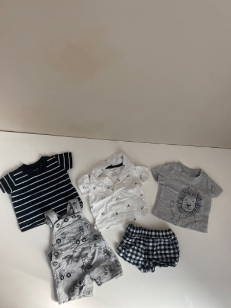 Newborn summer outfit bundle carters brand, Kids Newborn