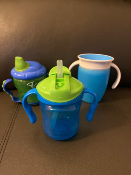 Set of 3 sippy cups