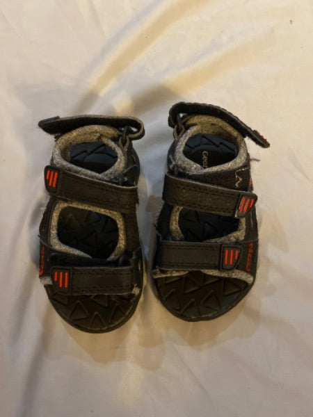 Size 5 George Sandles, Shoes 5 (Walkers:12-24 mth)