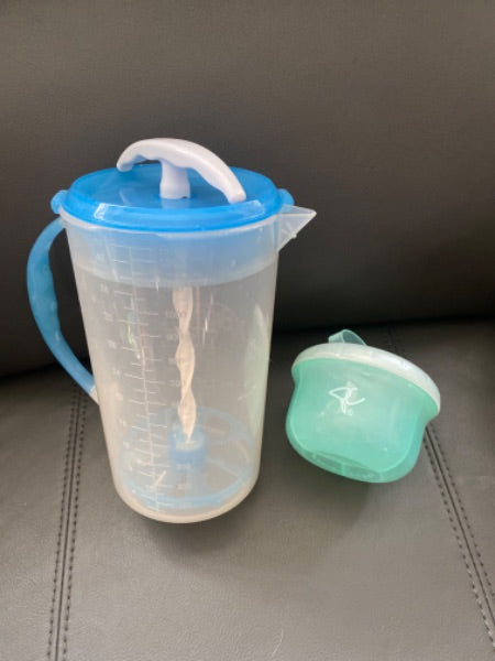 Dr. Browns formula pitcher and travel formula storage
