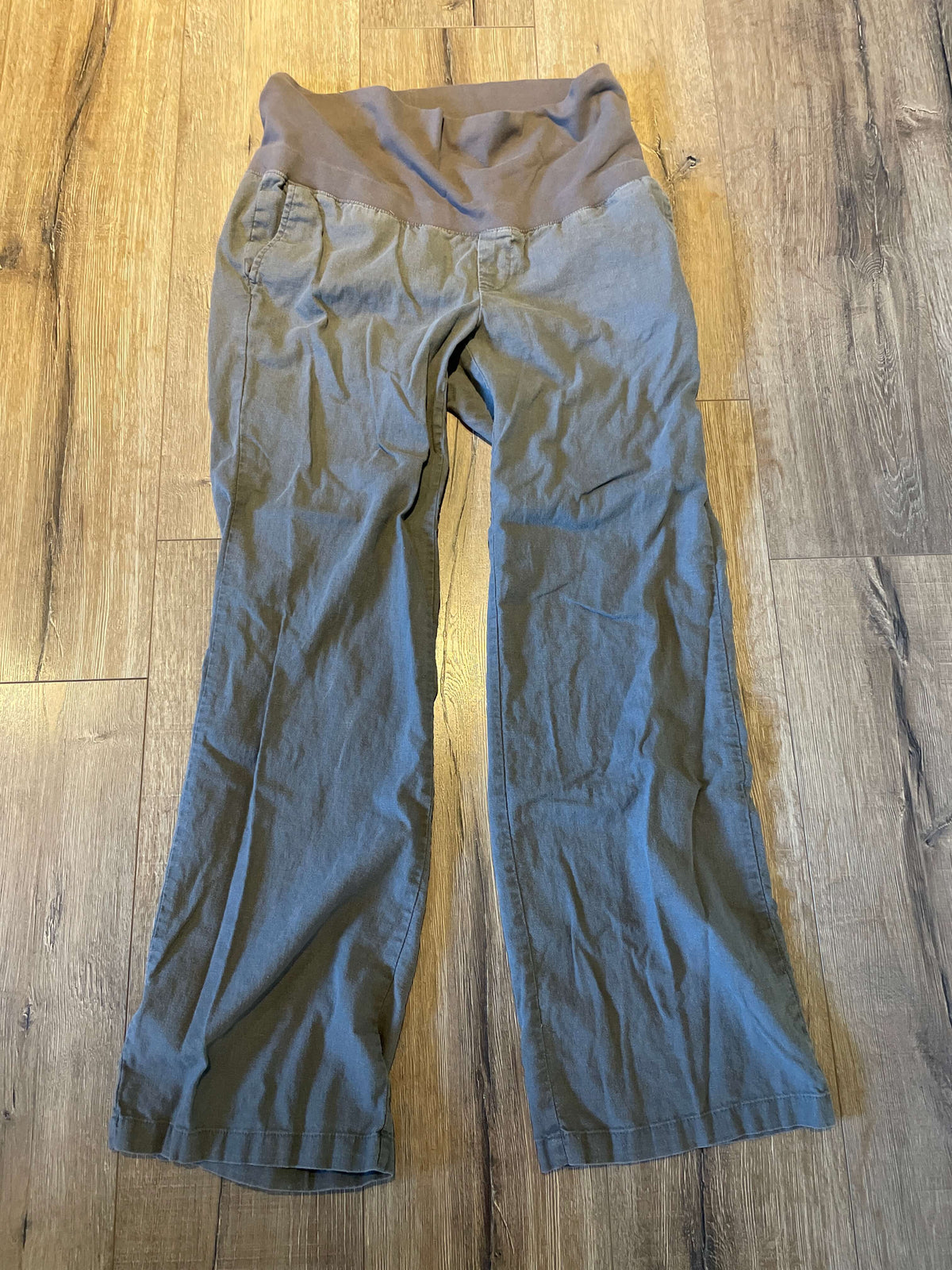Linen maternity pants size medium , Maternity M (8-10)