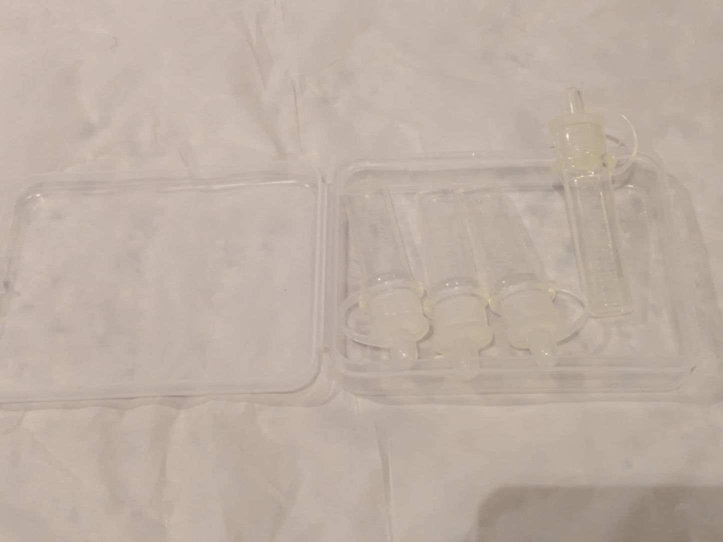 haakaa Colostrum Collector with Storage Case Set